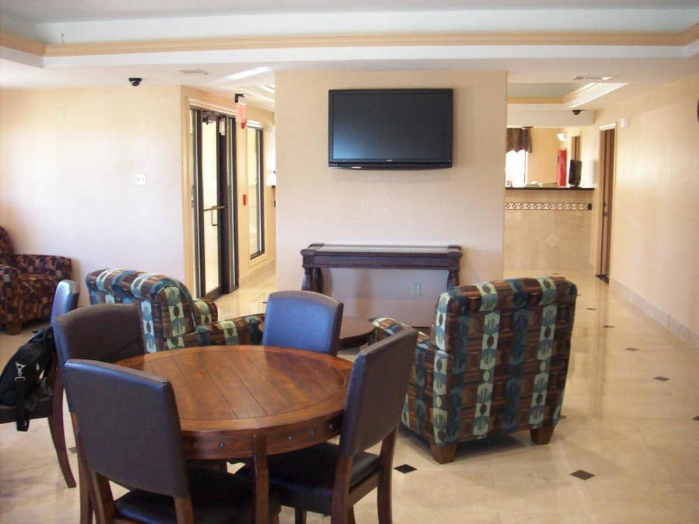 Hearne Budgetel Inn And Suites المظهر الخارجي الصورة