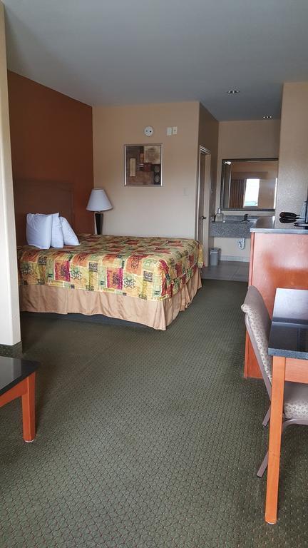 Hearne Budgetel Inn And Suites المظهر الخارجي الصورة
