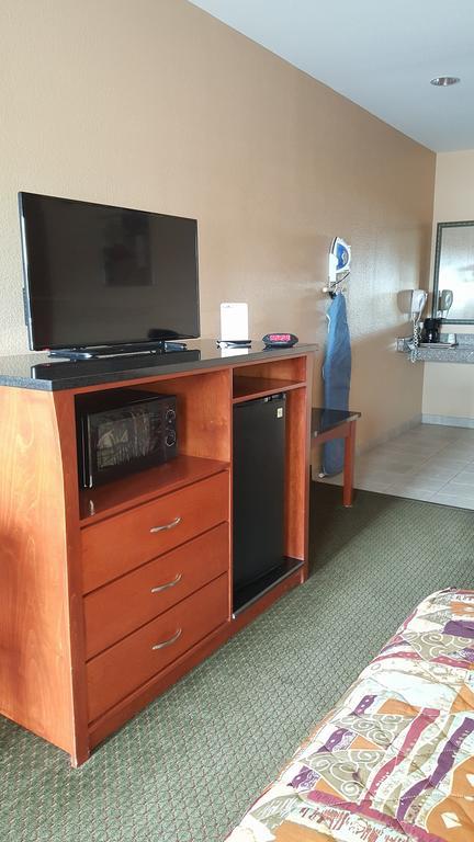 Hearne Budgetel Inn And Suites المظهر الخارجي الصورة